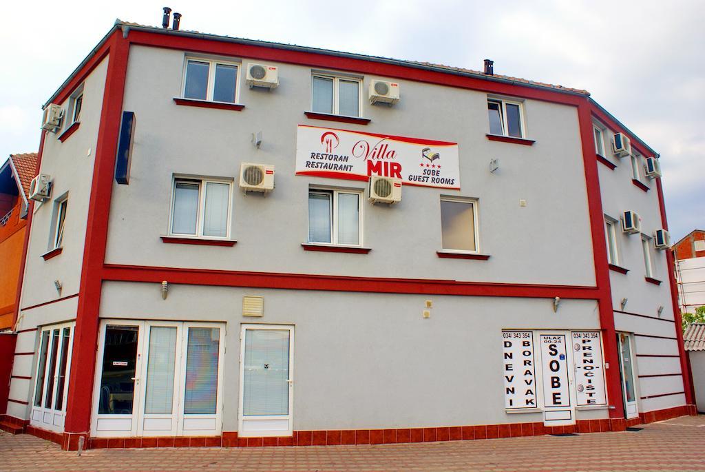 Guest House Villa Mir Kragujevac Exterior foto